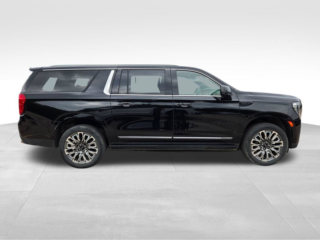Used 2023 GMC Yukon XL Denali Ultimate SUV