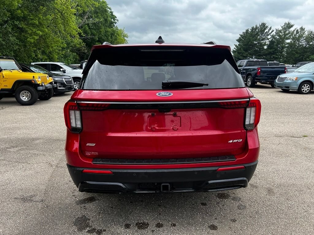 Used 2025 Ford Explorer ST-Line SUV