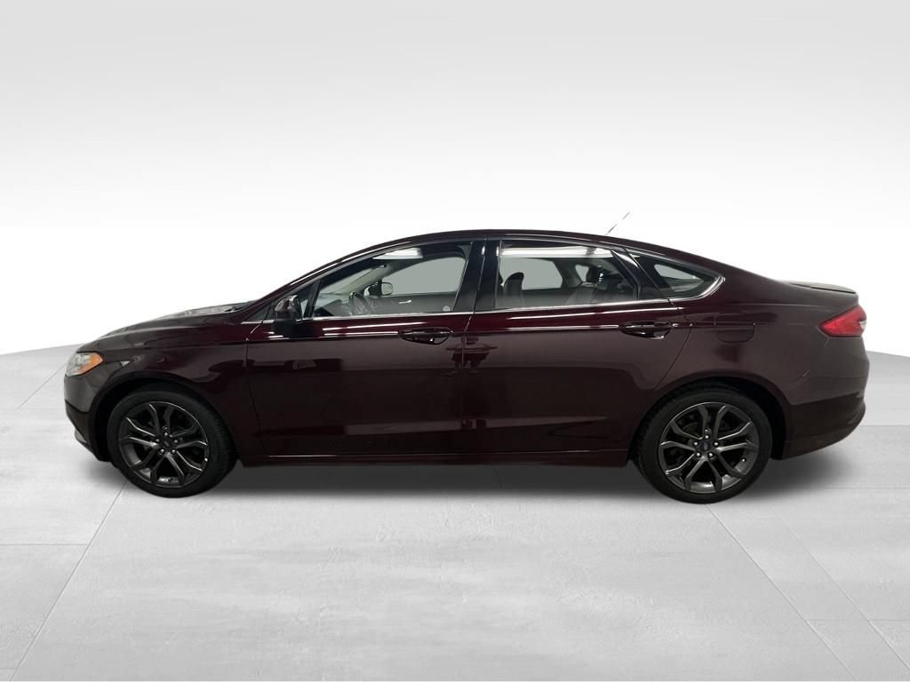 2018 Ford Fusion SE - Photo 9