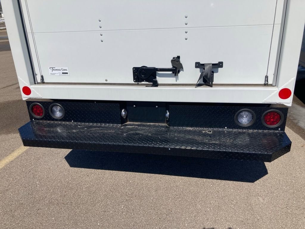New 2025 GMC Savana Cutaway 3500 1WT Cutaway Van