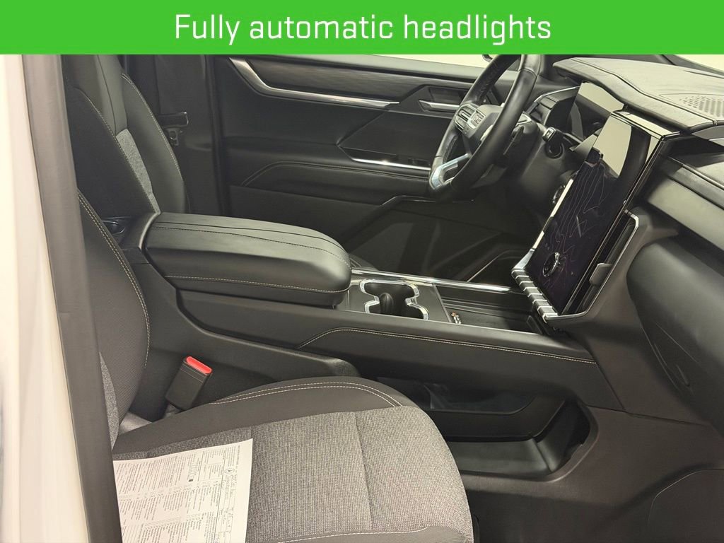 2025 GMC Acadia Elevation - Photo 25