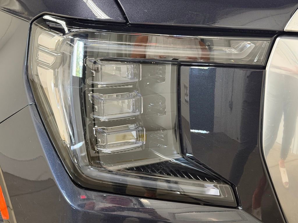 2023 GMC Yukon XL Denali - Photo 19