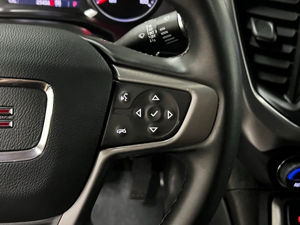 2023 GMC Acadia AT4 - Photo 19