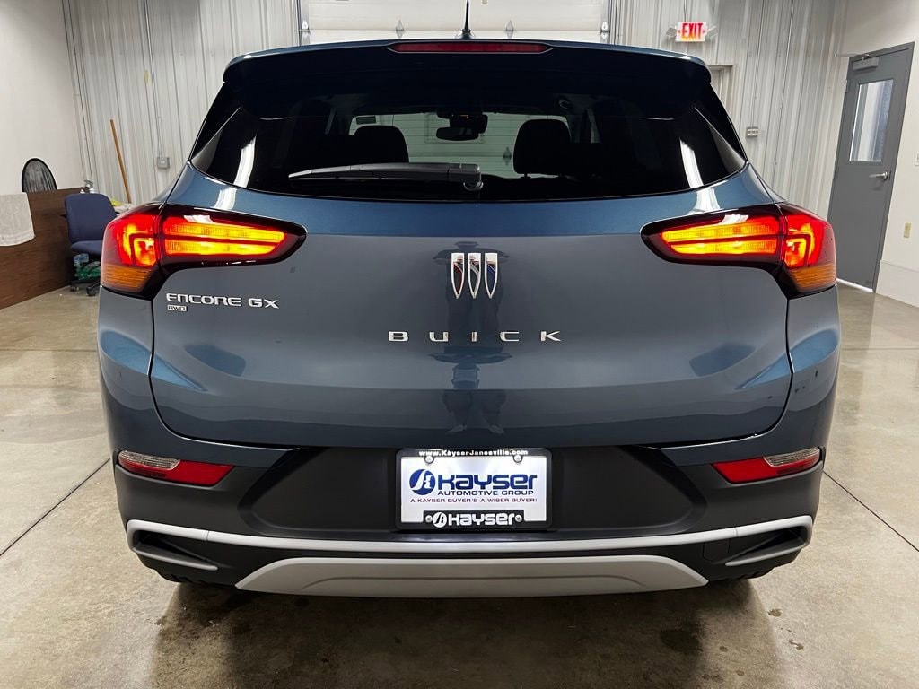 New 2026 Buick Encore GX Preferred SUV
