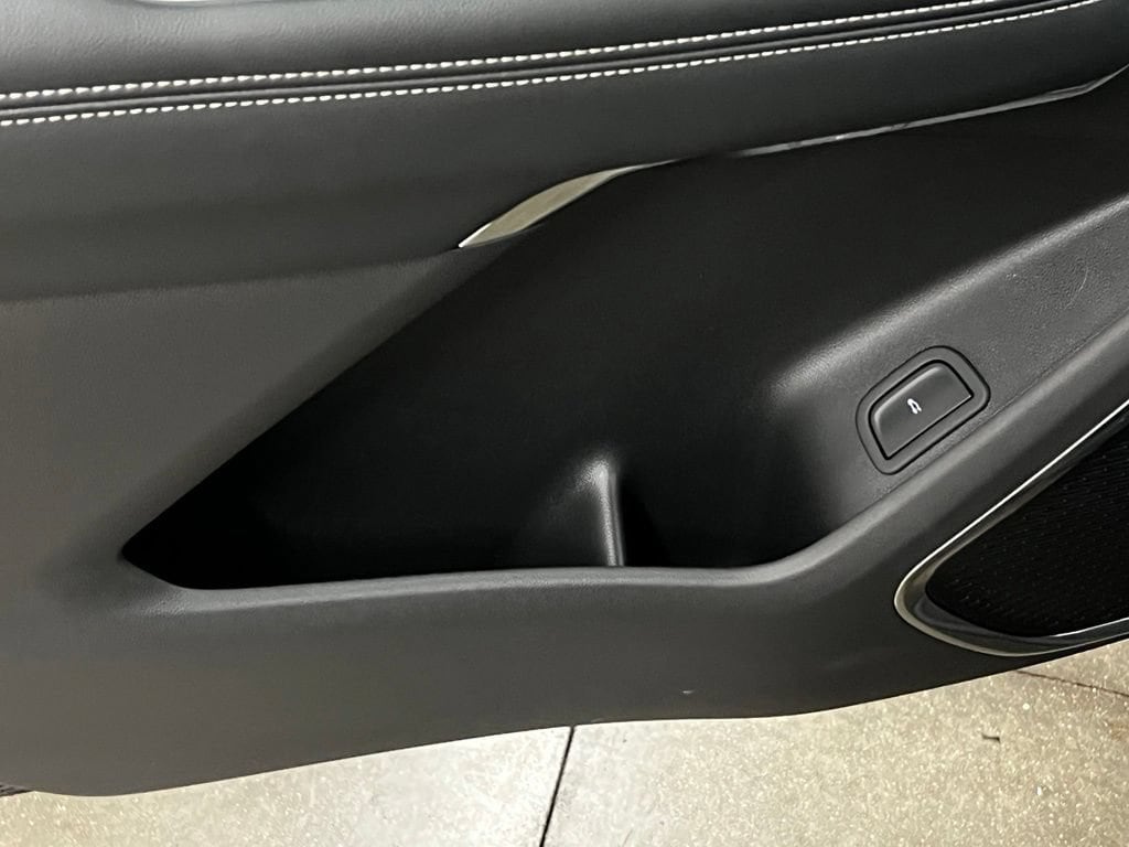 2026 GMC Acadia Elevation - Photo 13