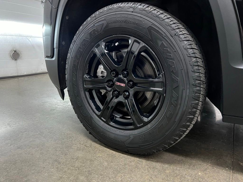2023 GMC Acadia AT4 - Photo 12