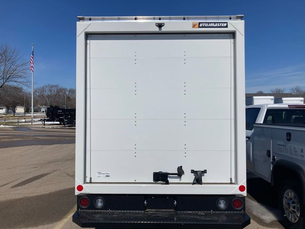 New 2025 GMC Savana Cutaway 3500 1WT Cutaway Van