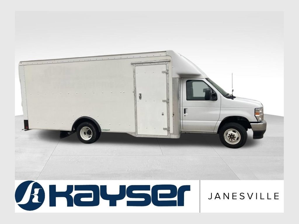 Used 2025 Ford E-Series Cutaway