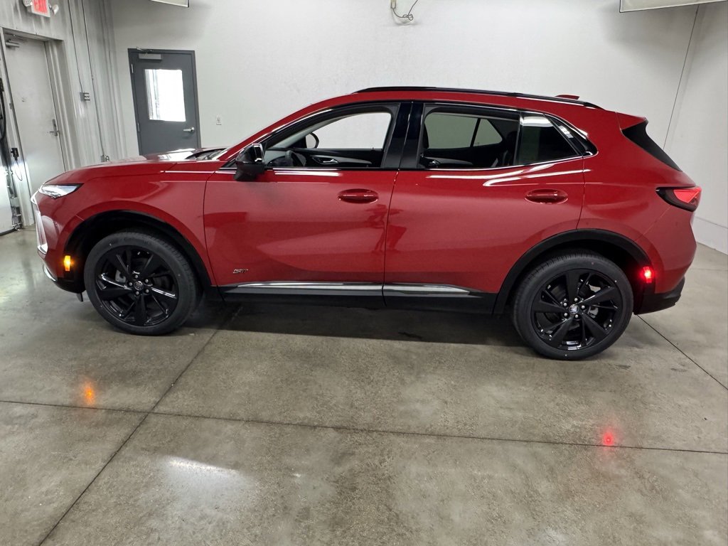 2025 Buick Envision Sport Touring photo 4