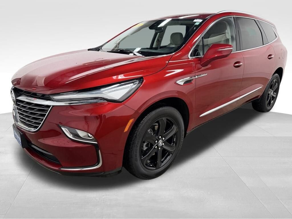 Used 2024 Buick Enclave Essence SUV