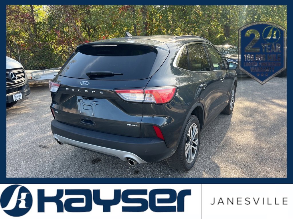 2022 Ford Escape SEL photo 3
