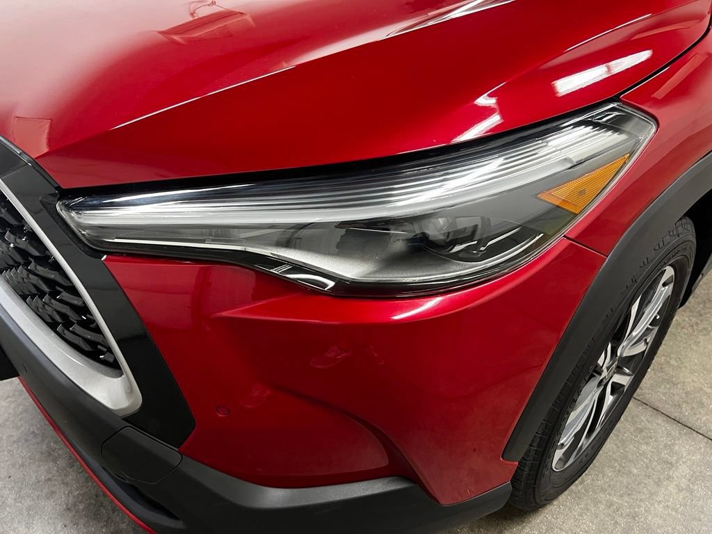 2023 Toyota Corolla Cross XLE - Photo 11