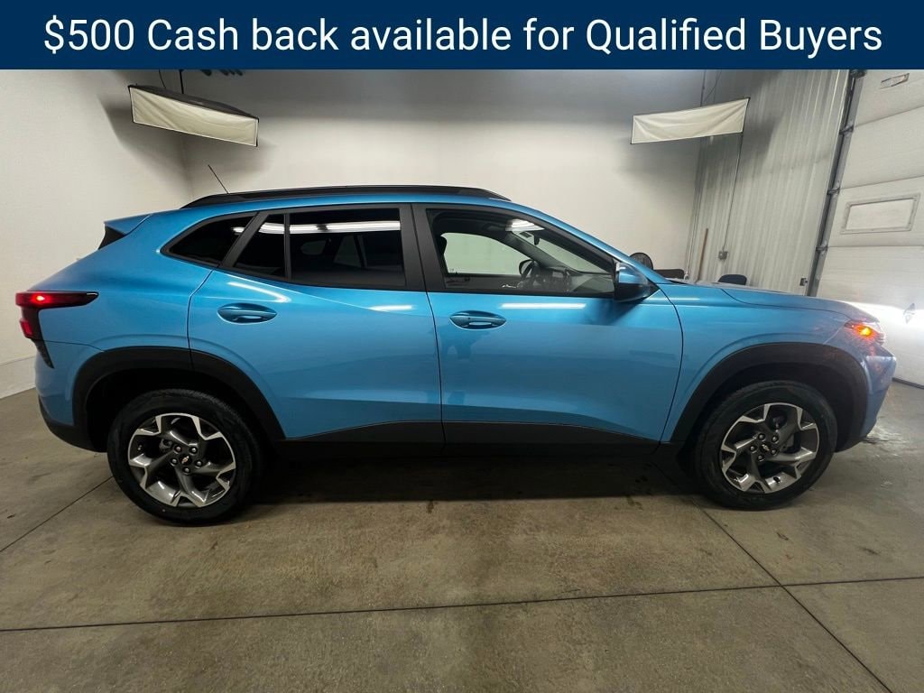 New 2026 Chevrolet Trax LT SUV