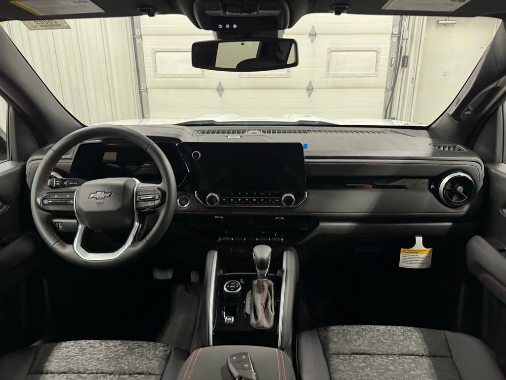 2026 Chevrolet Colorado Z71 - Photo 18