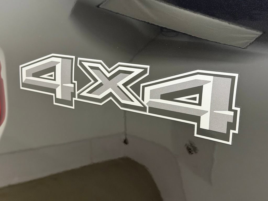 2024 Ford F-150 STX - Photo 17