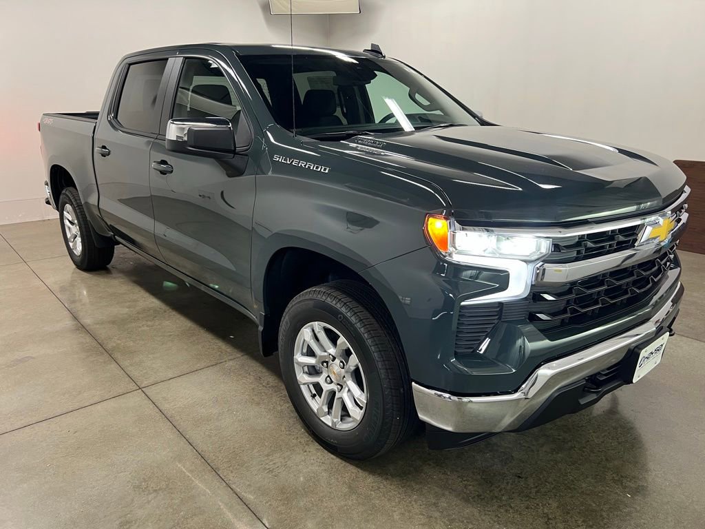 2026 Chevrolet Silverado 1500 LT's photo