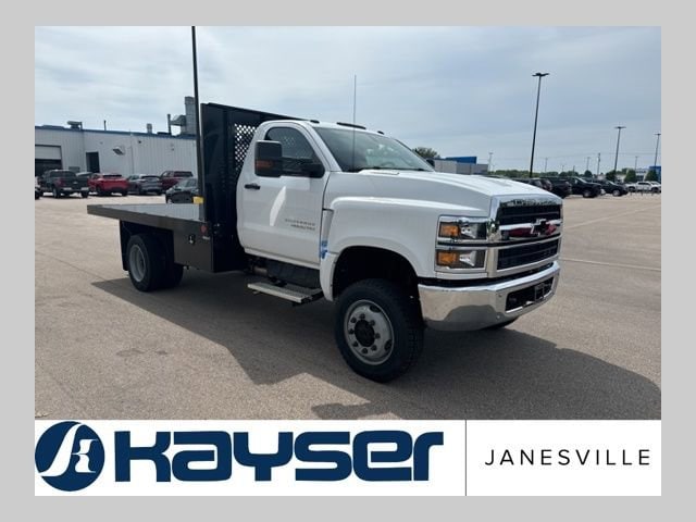 2024 Chevrolet Silverado 4500 Medium Duty Chassis Cab Work Truck's photo