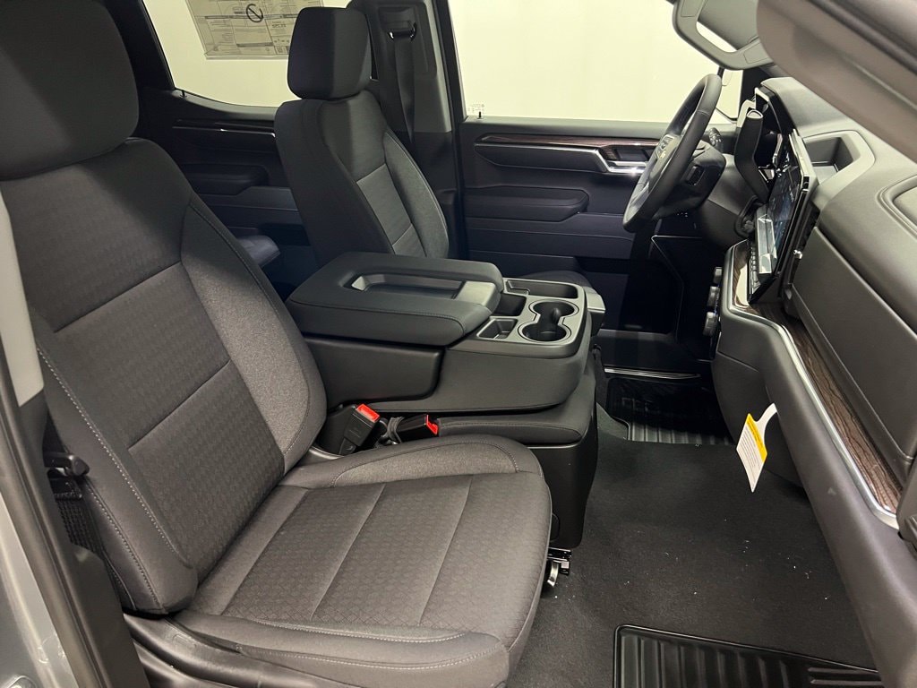 2026 Chevrolet Silverado 1500 LT - Photo 40