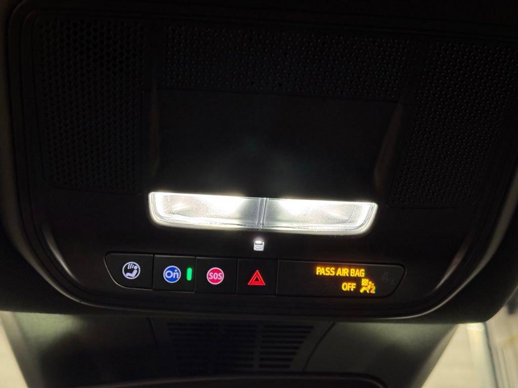 2025 Chevrolet Blazer EV LT - Photo 34