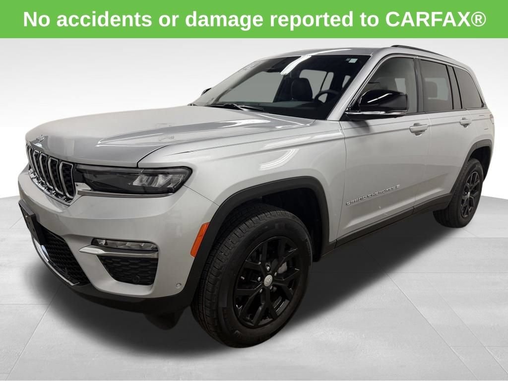 Used 2025 Jeep Grand Cherokee Limited 4x4 SUV