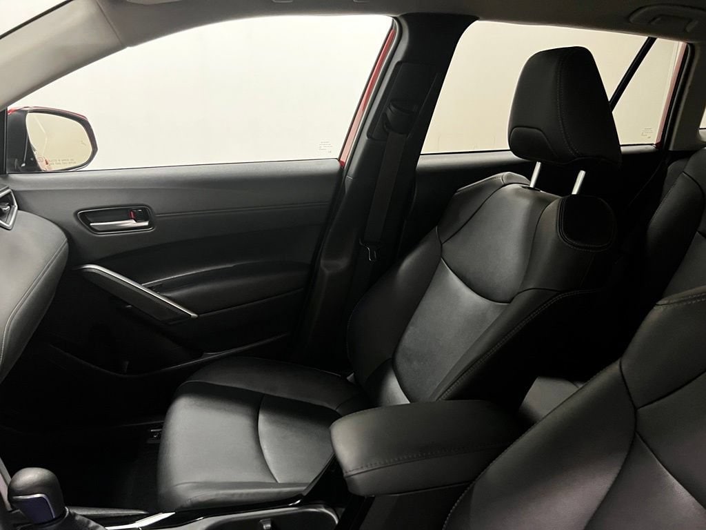 2023 Toyota Corolla Cross XLE - Photo 27