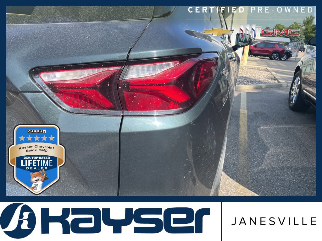 2019 Chevrolet Blazer 3LT photo 2