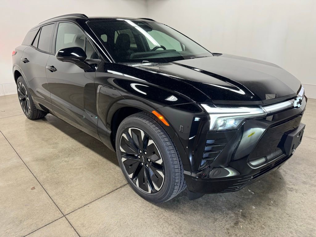 2025 Chevrolet Blazer EV RS's photo