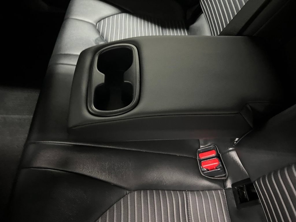 2024 Toyota Camry SE - Photo 29