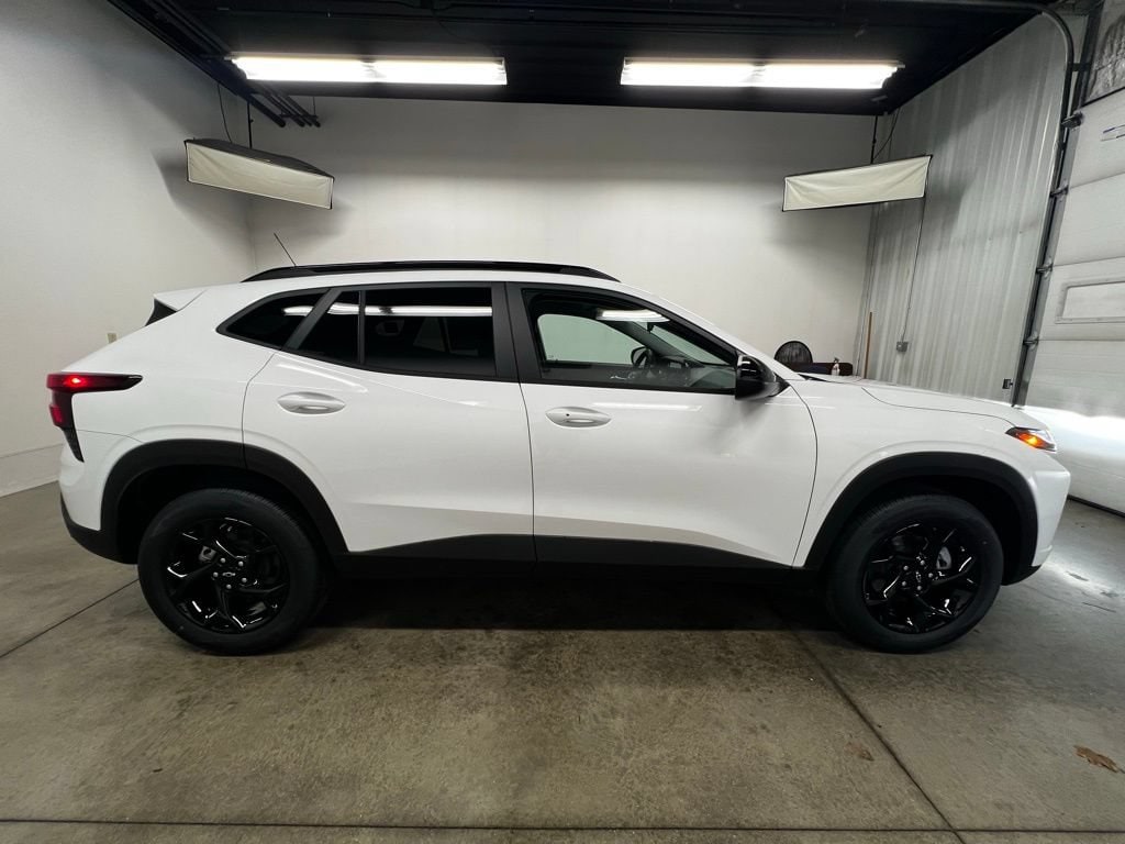 New 2026 Chevrolet Trax LT SUV