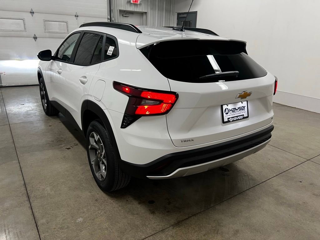 New 2026 Chevrolet Trax LT SUV