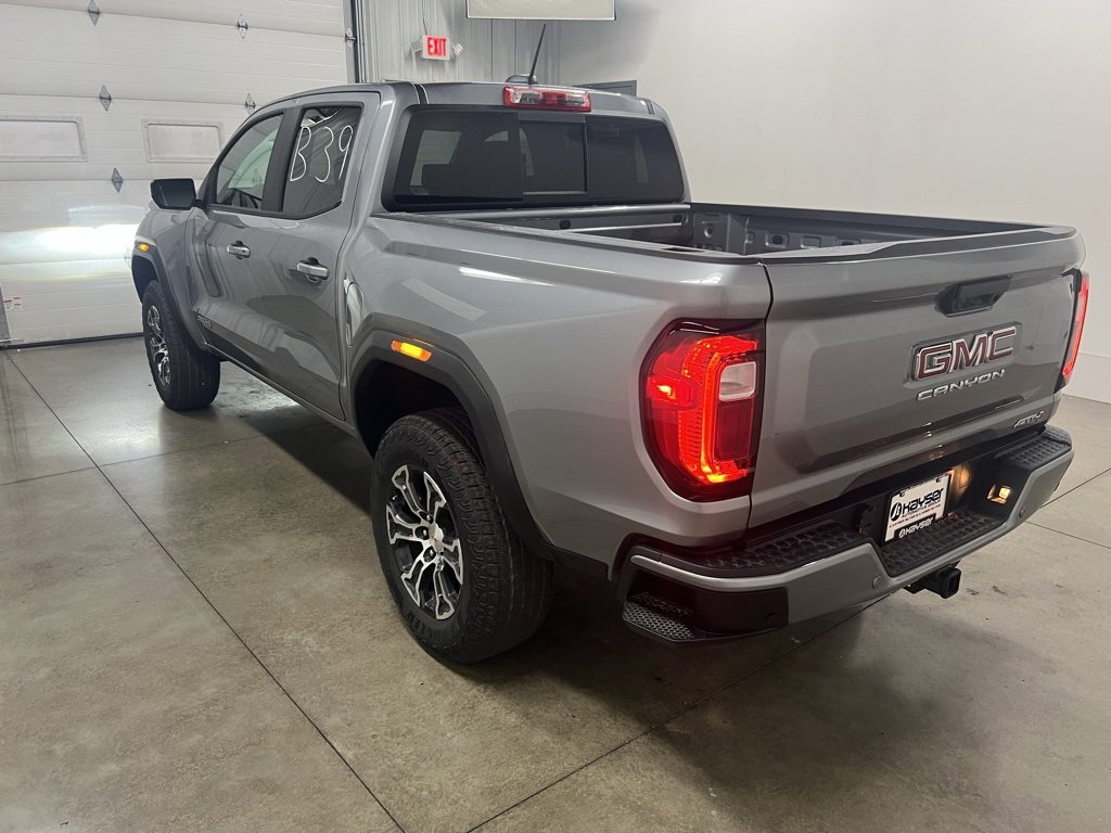 2025 Gmc Canyon AT4 photo 4
