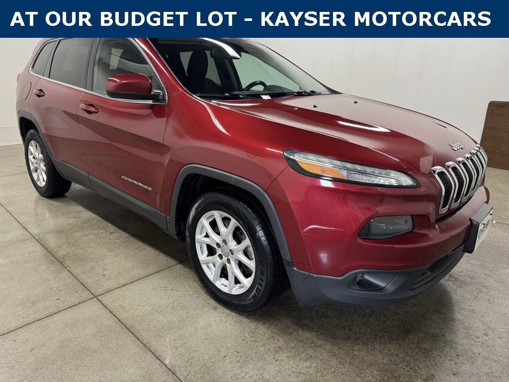 2014 Jeep Cherokee Latitude photo 2