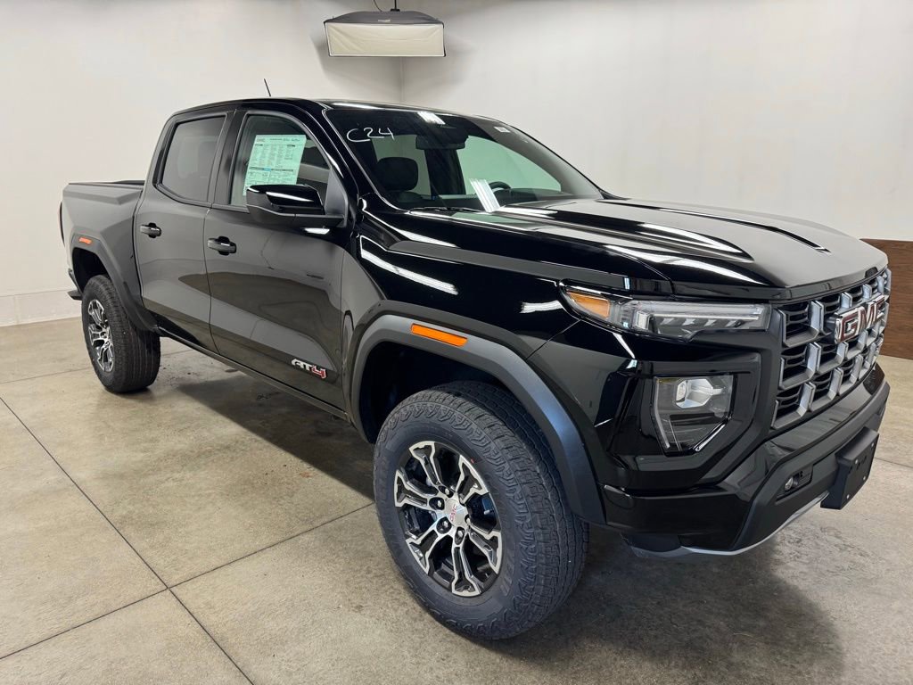 2025 GMC Canyon AT4's photo