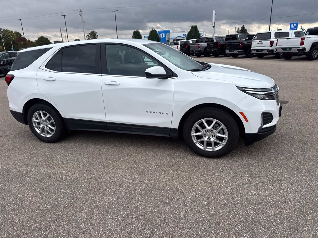 2024 Chevrolet Equinox LT - Photo 9