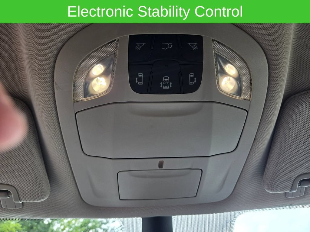 2024 Chrysler Pacifica Touring L - Photo 20