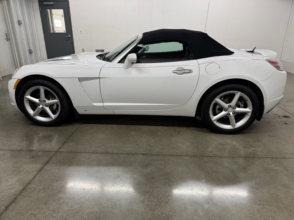 Used 2007 Saturn Sky Car