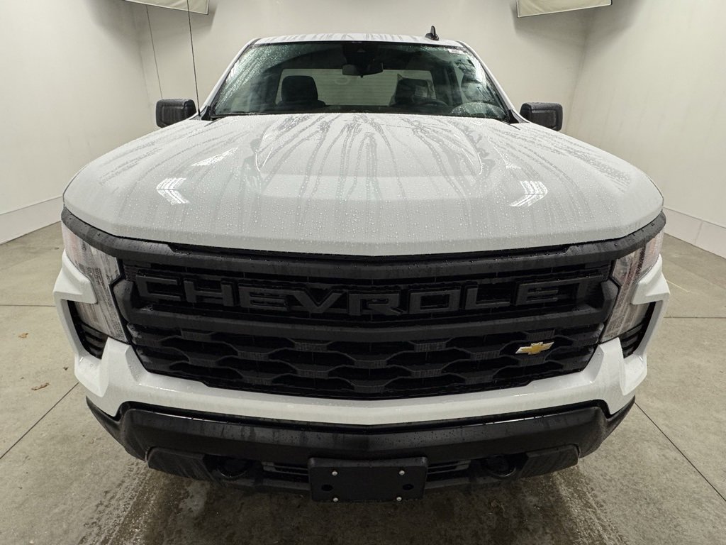 2025 Chevrolet Silverado 1500 photo 4