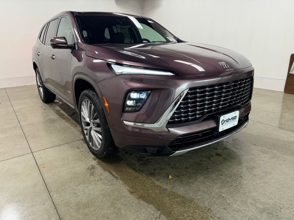 2026 Buick Enclave Avenir's photo