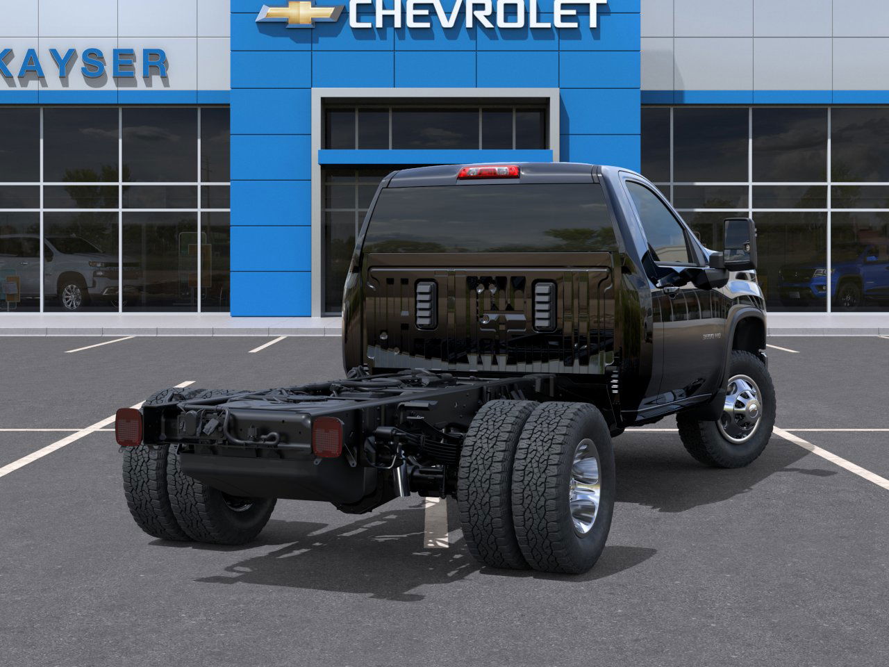 2025 Chevrolet Silverado 3500HD LT photo 3