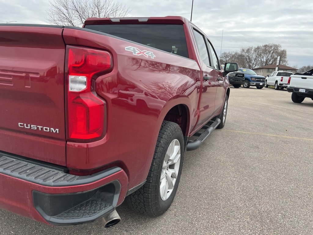 2020 Chevrolet Silverado 1500 Custom photo 4