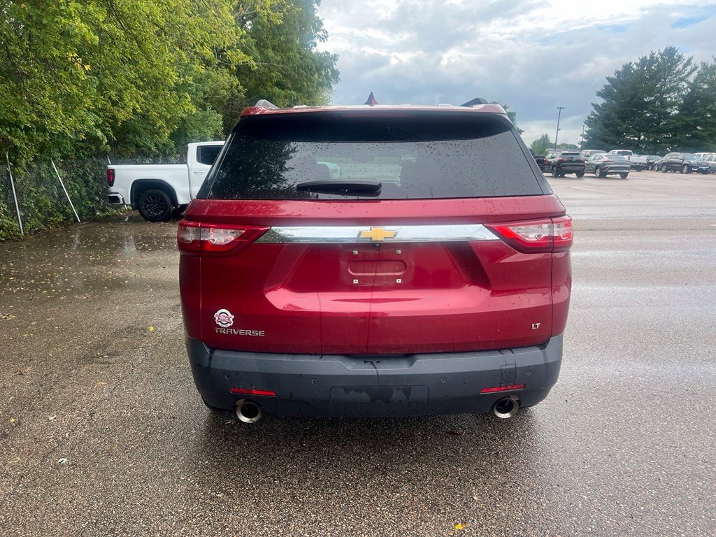 Used 2020 Chevrolet Traverse LT Cloth SUV