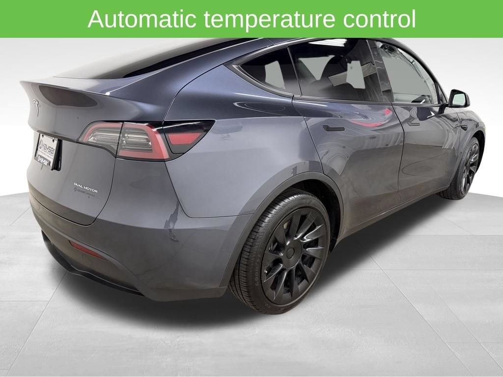 2023 Tesla Model Y Long Range - Photo 12