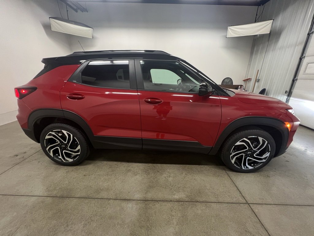 2026 Chevrolet Trailblazer RS photo 2