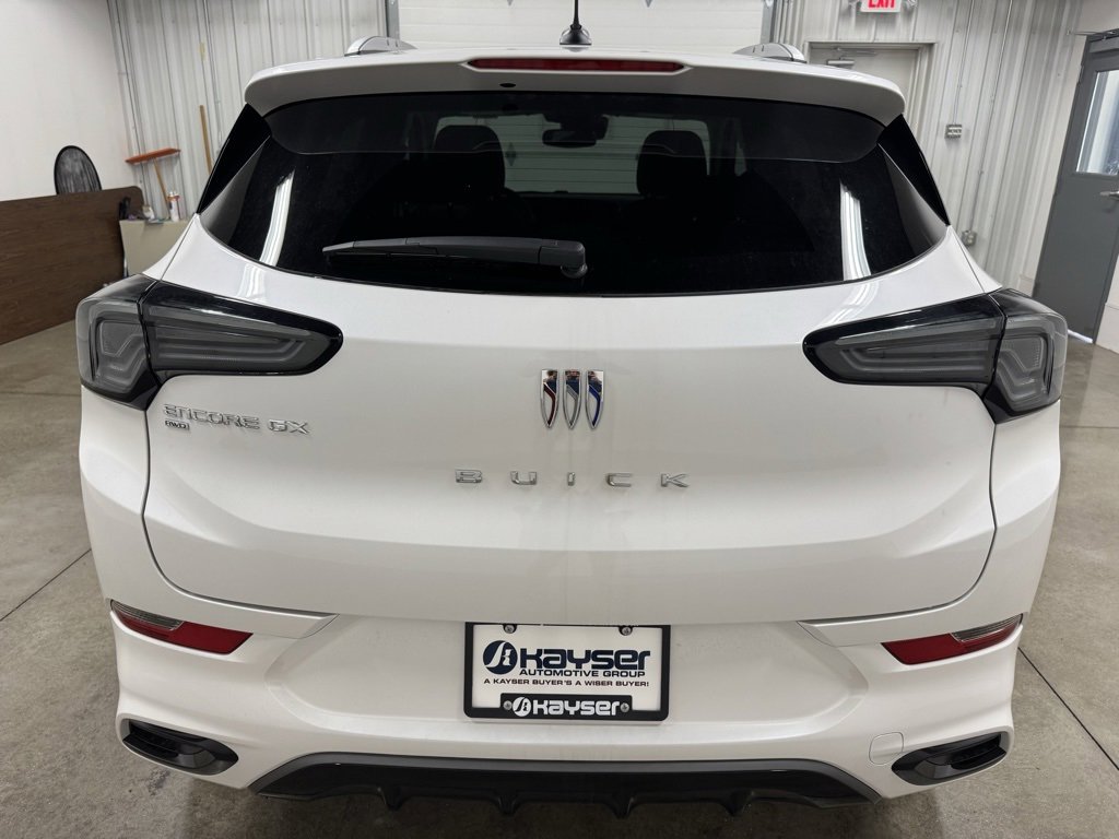 2026 Buick Encore GX Avenir photo 4