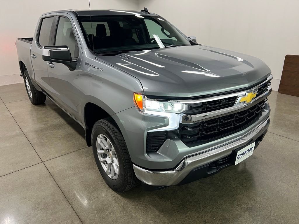 2026 Chevrolet Silverado 1500 LT's photo