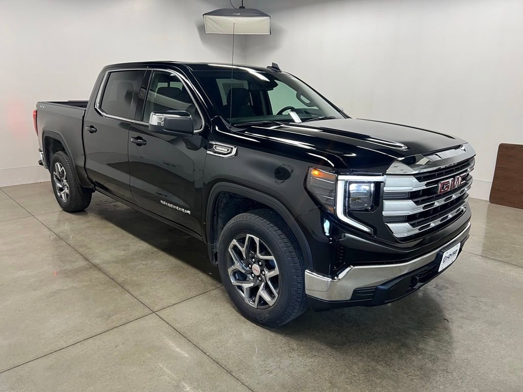 2026 GMC Sierra 1500 SLE's photo