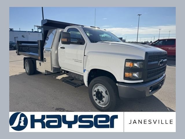 2024 Chevrolet Silverado 4500 Medium Duty Chassis Cab Work Truck's photo