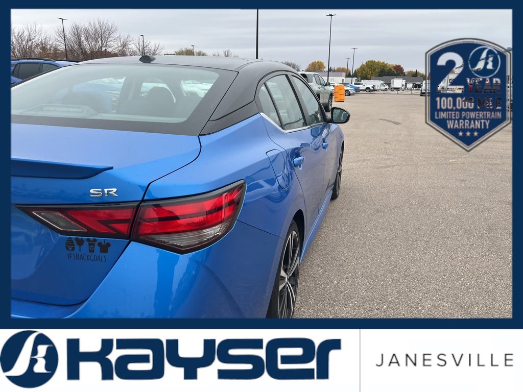 2021 Nissan Sentra SR photo 4