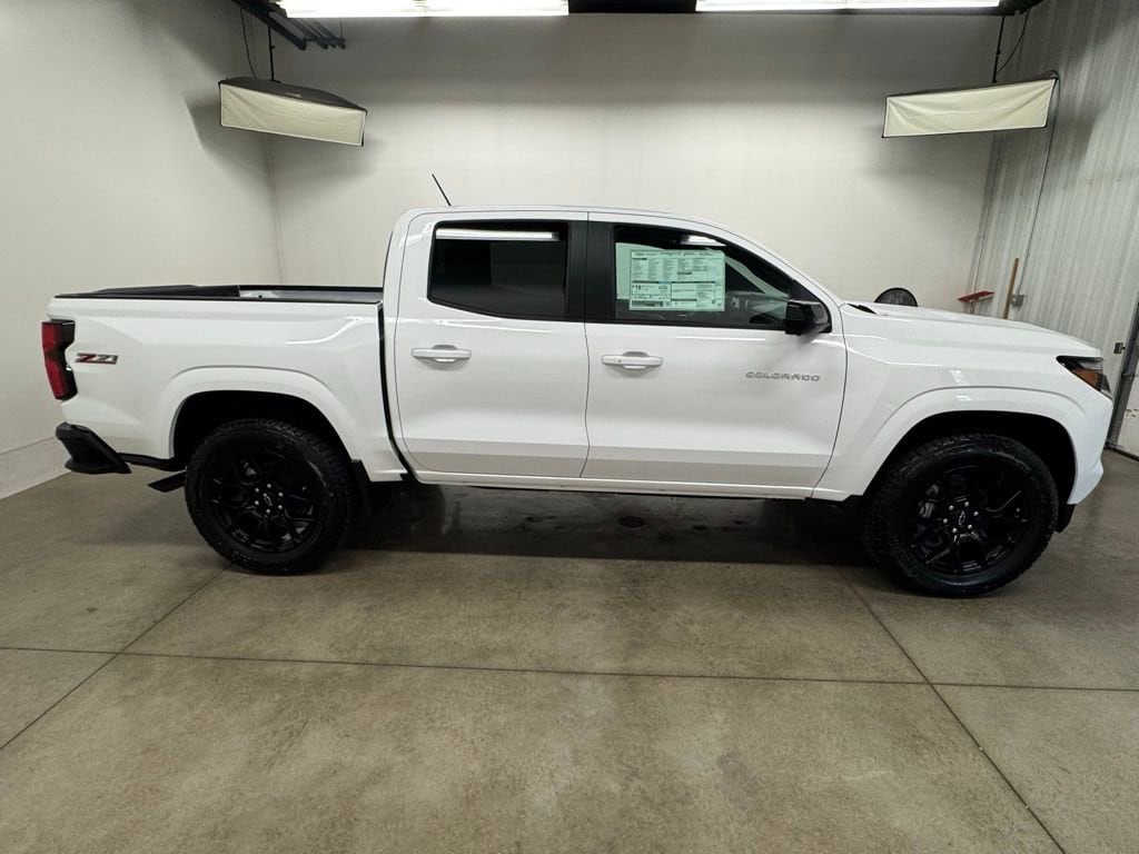 2026 Chevrolet Colorado Z71 - Photo 7