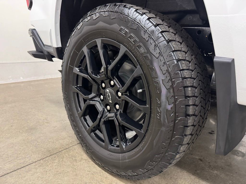 2026 Chevrolet Colorado Z71 - Photo 13